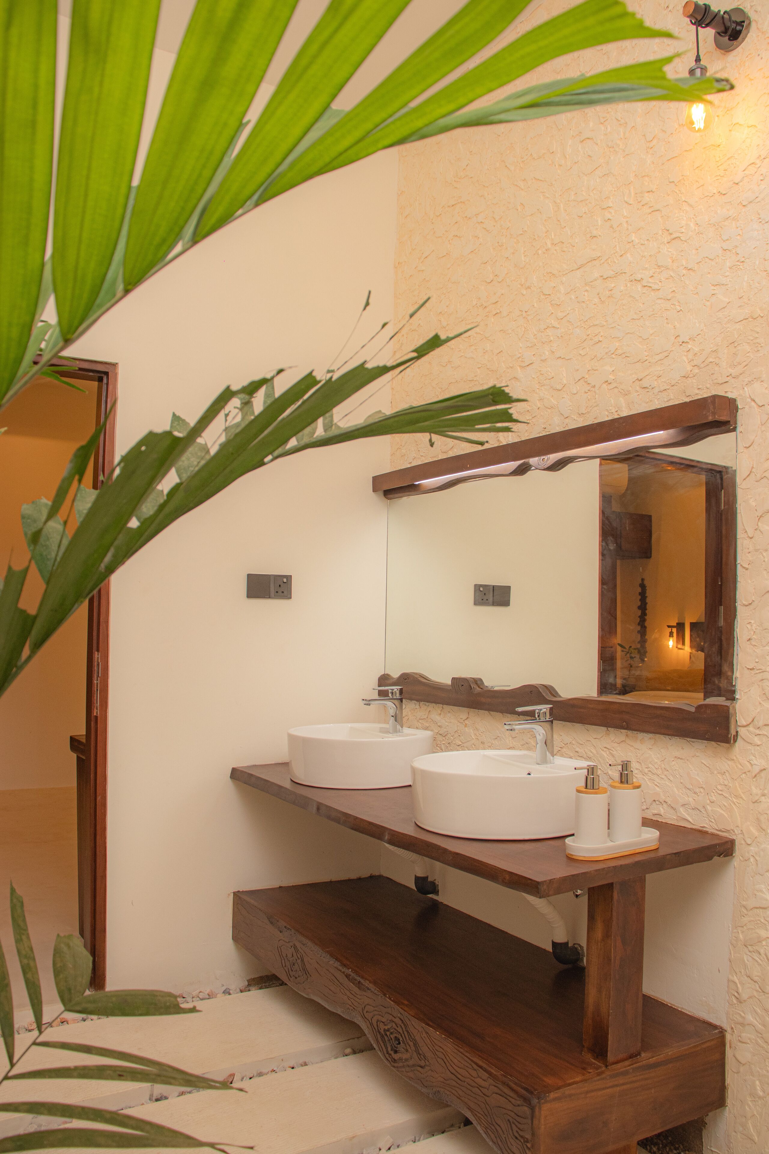 Spicepeek Boutique Hotel Cmb Airport