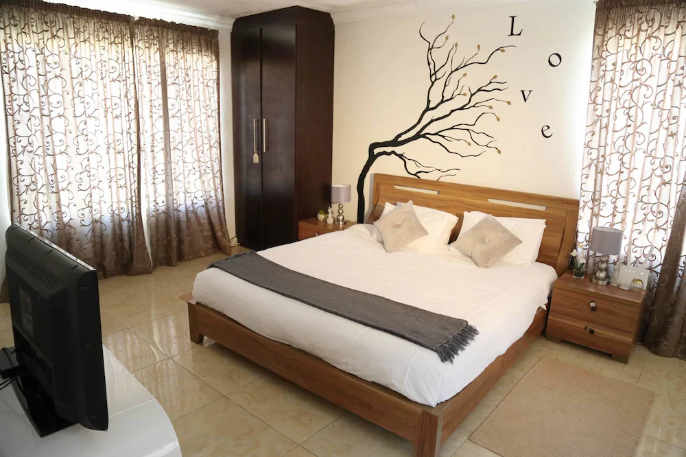 Denver Echo Executive Guest House