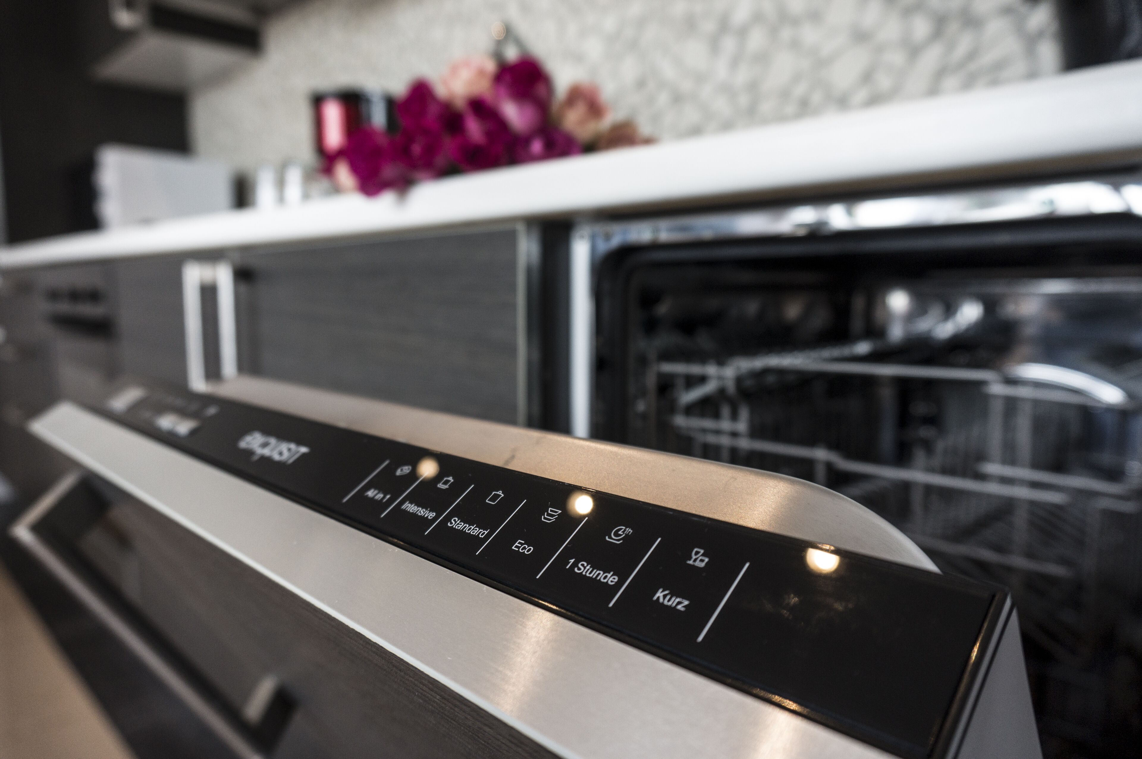 The Queen Luxury Serviced Apartments - Villa Fiorita Apartments