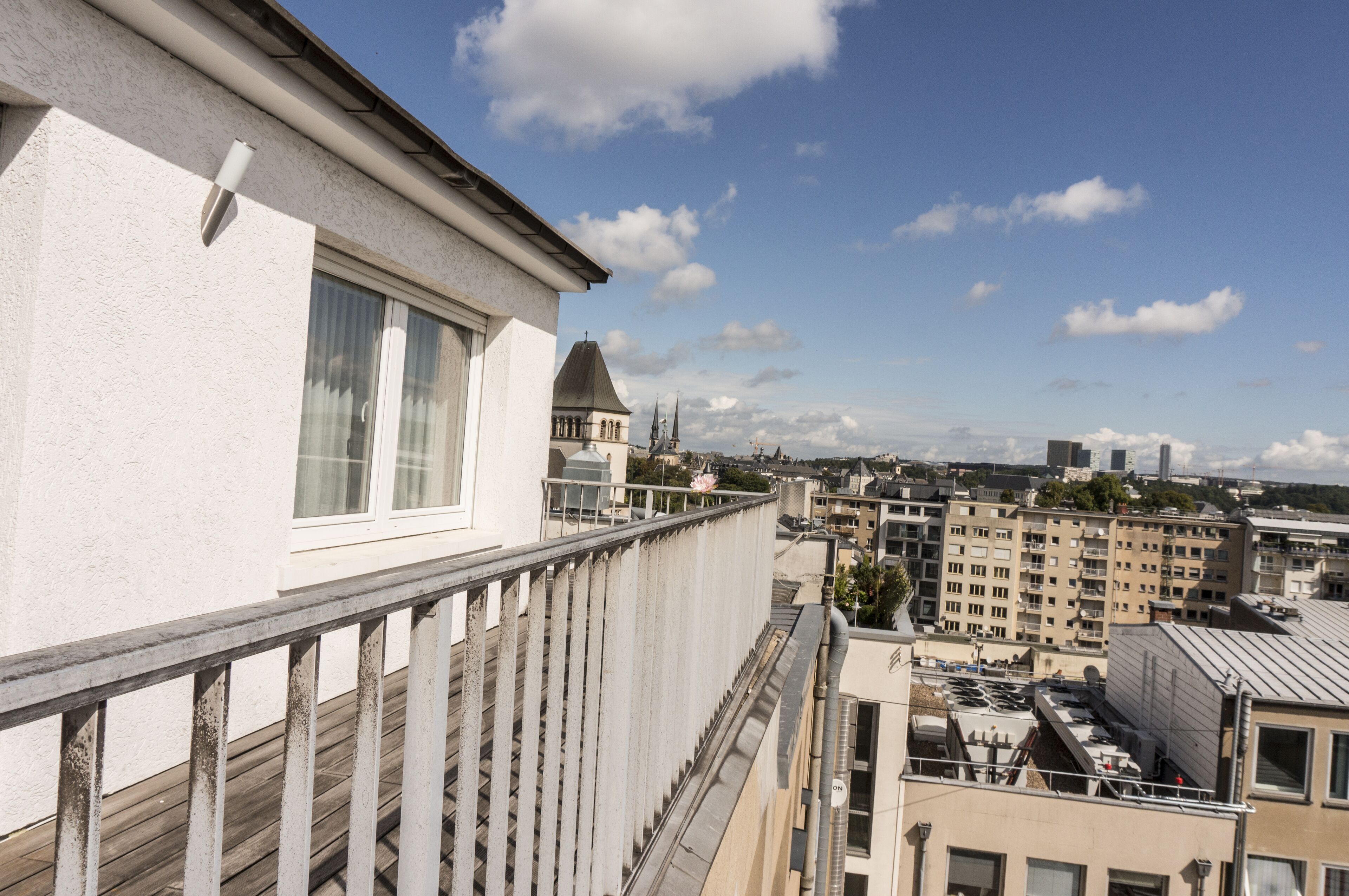 The Queen Luxury Serviced Apartments - Villa Fiorita Apartments