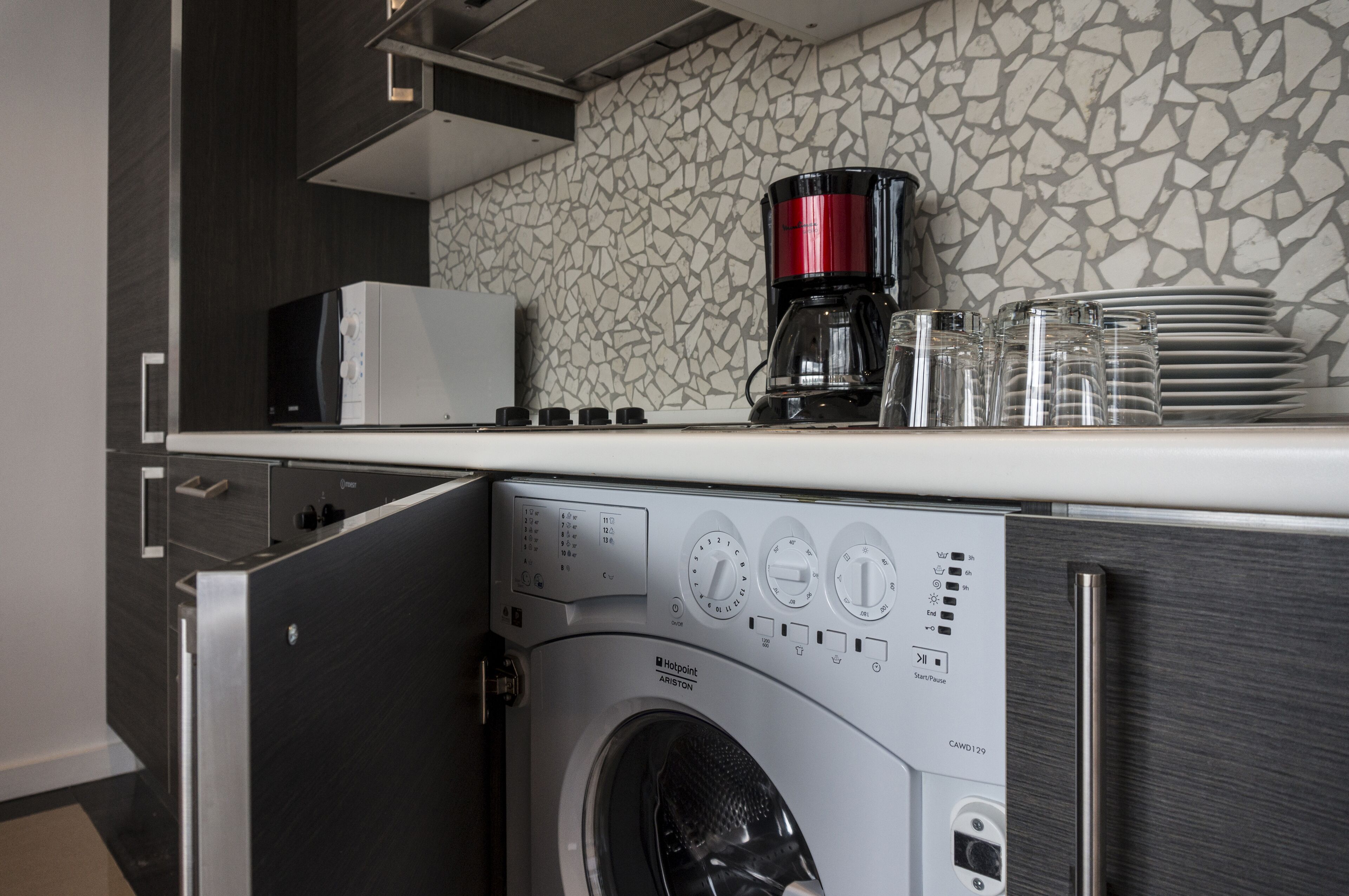 The Queen Luxury Serviced Apartments - Villa Fiorita Apartments