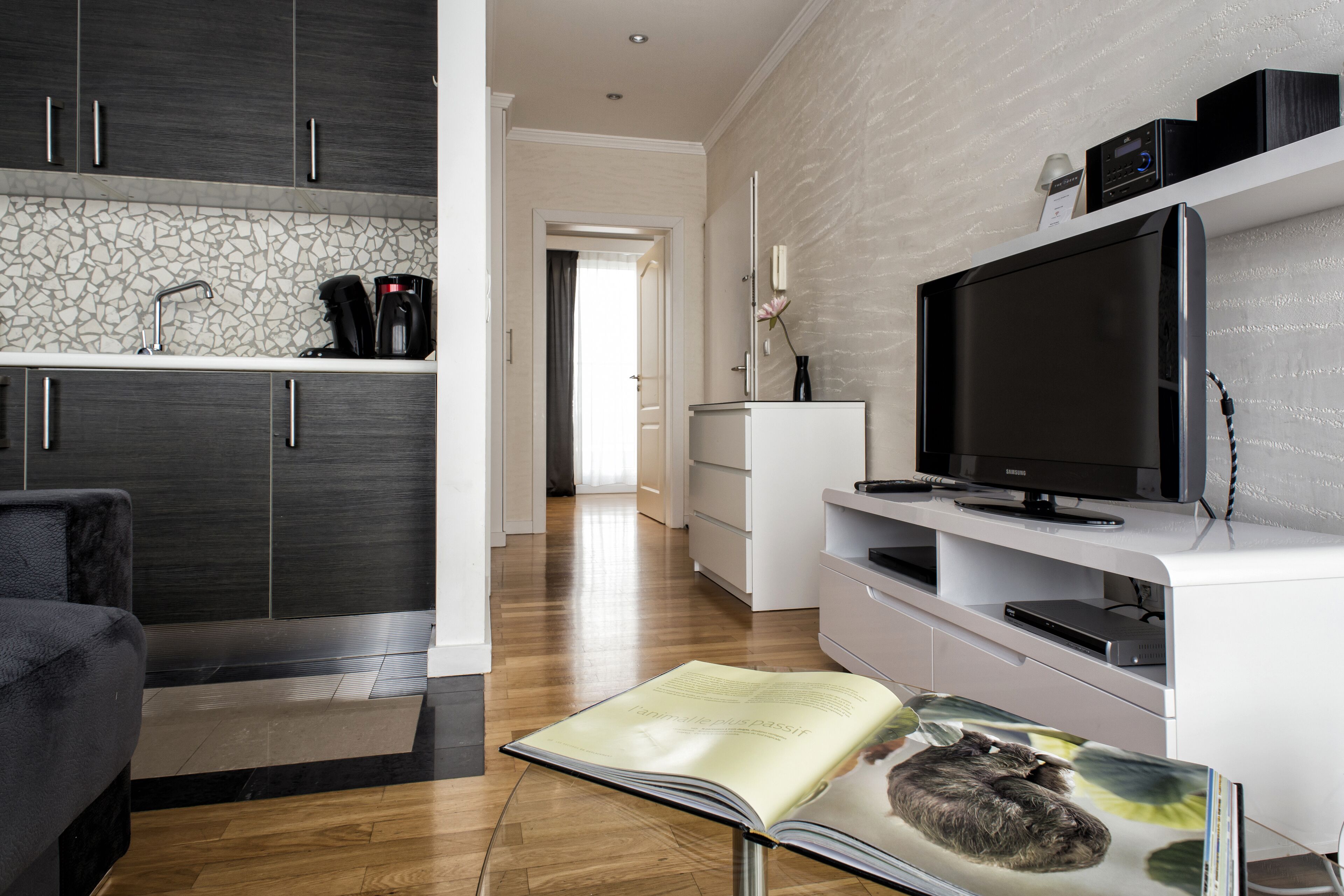 The Queen Luxury Serviced Apartments - Villa Fiorita Apartments