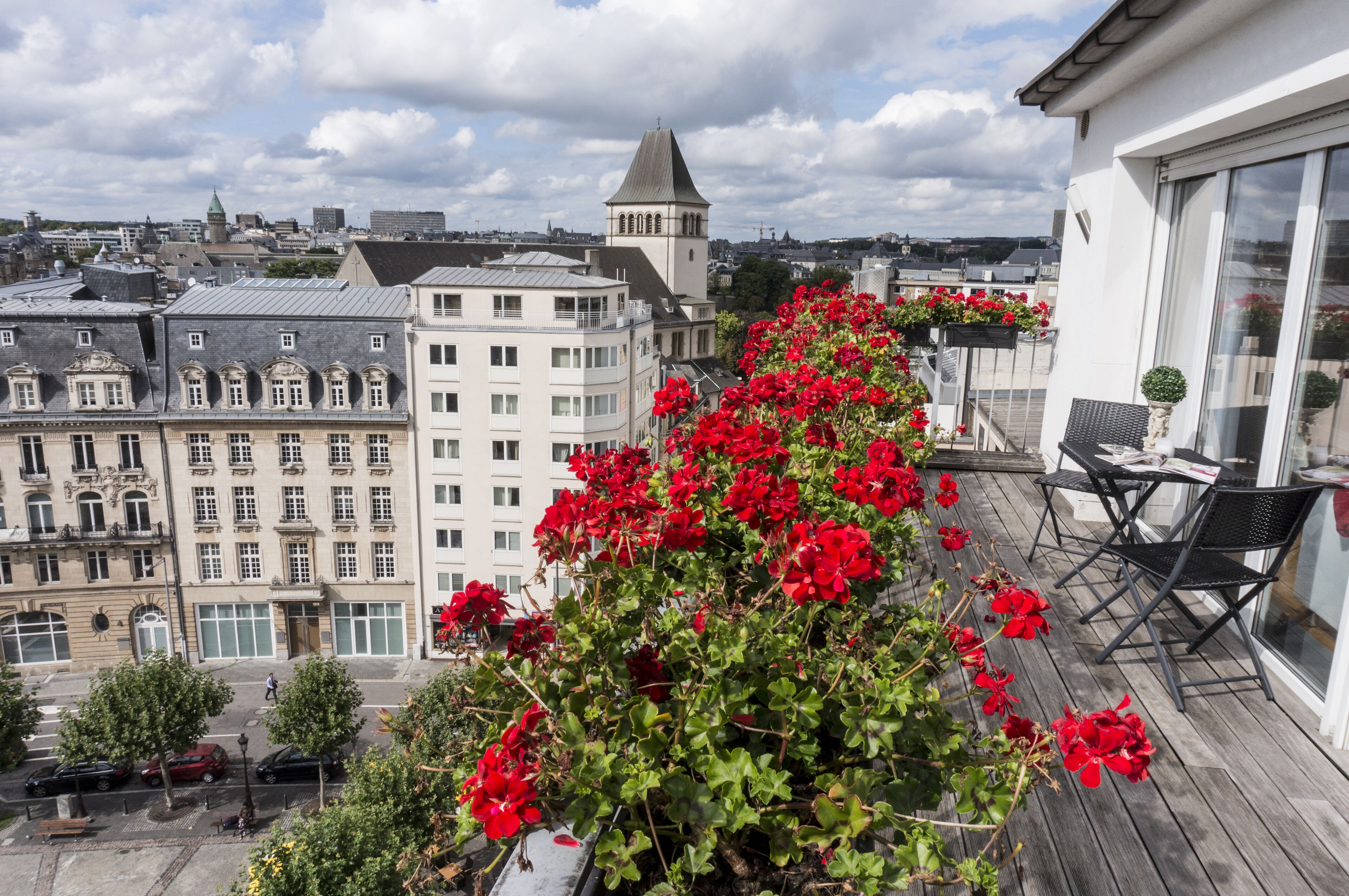 The Queen Luxury Serviced Apartments - Villa Fiorita Apartments
