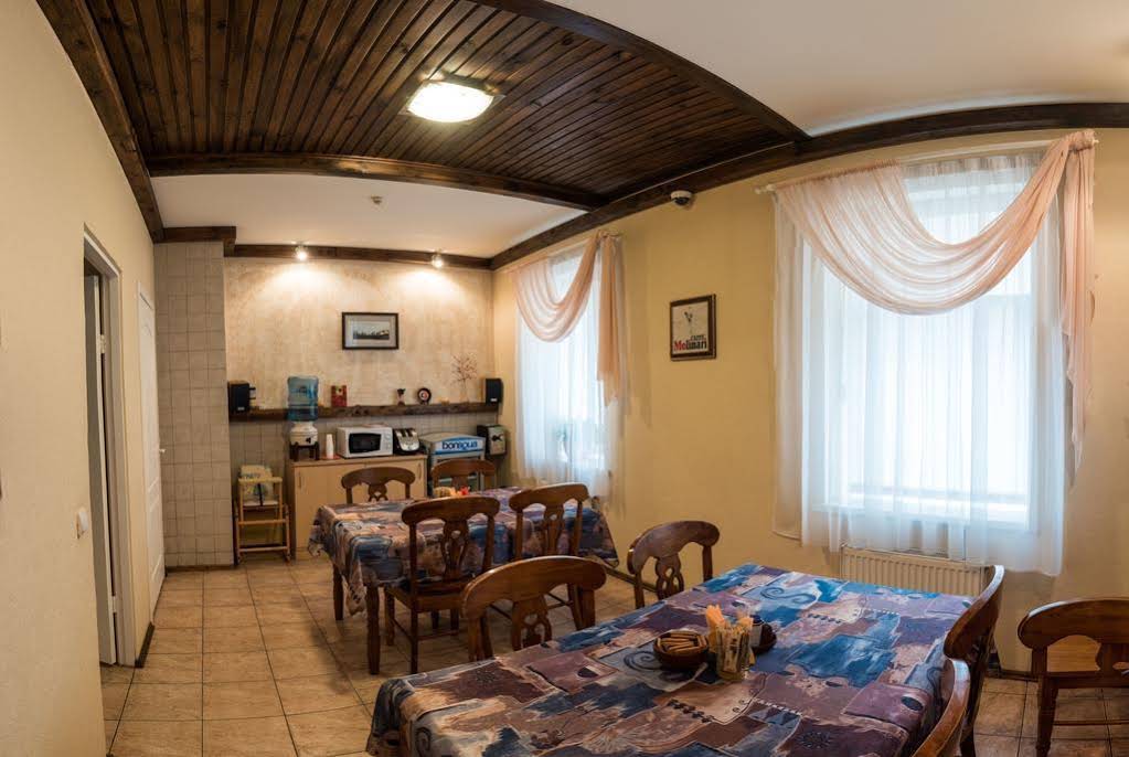 Hotel Leo