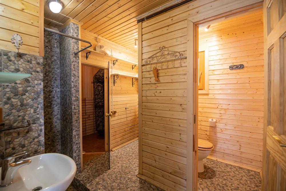 Roze Guest Houses Sklandas