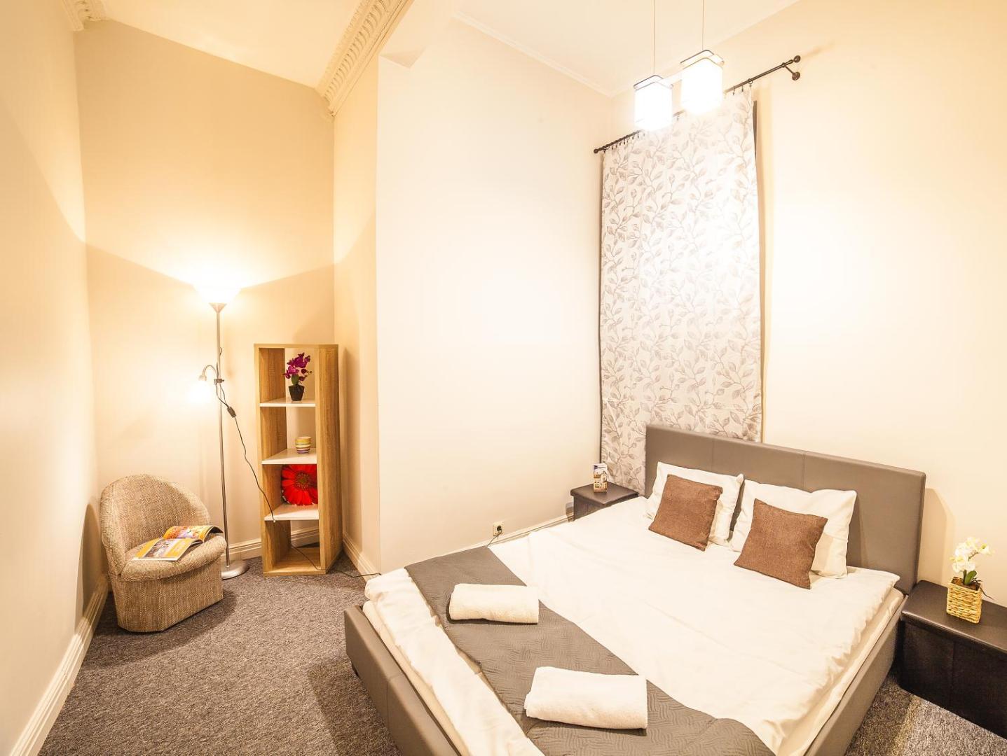 Mosaic Center Apartments