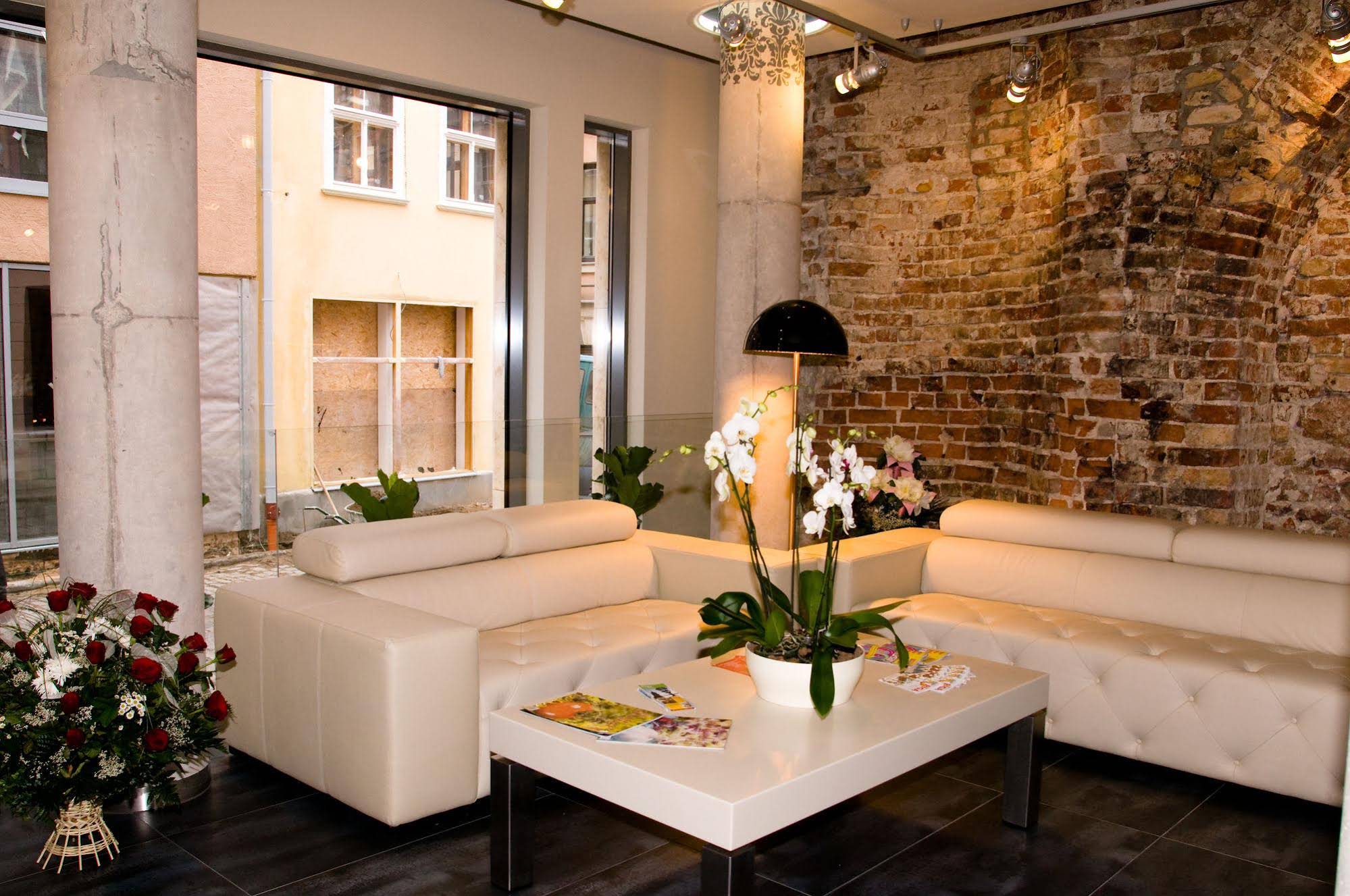 M5 self-service Boutique Hotel