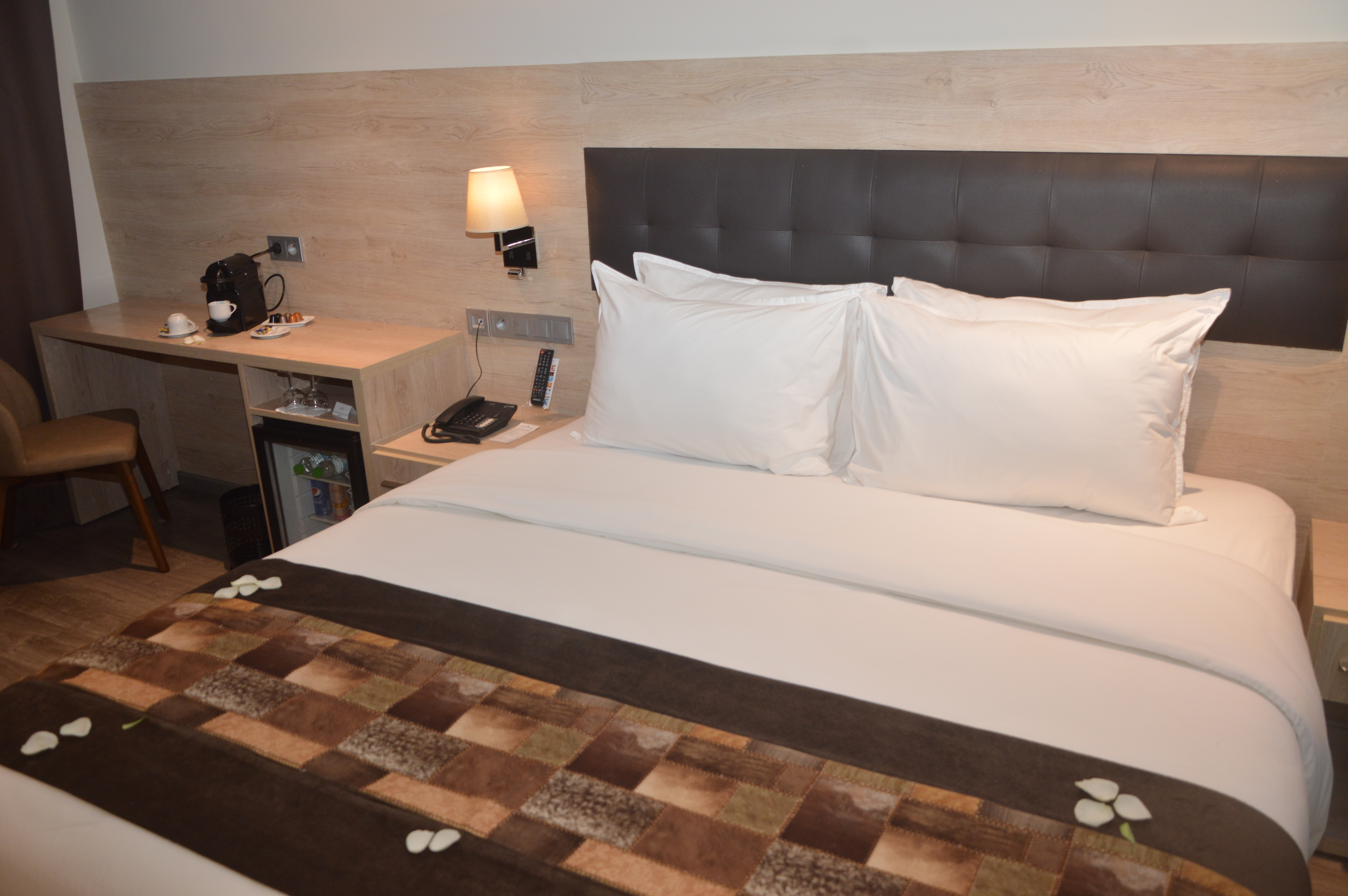 Anezi Tower Hotel & Apartments