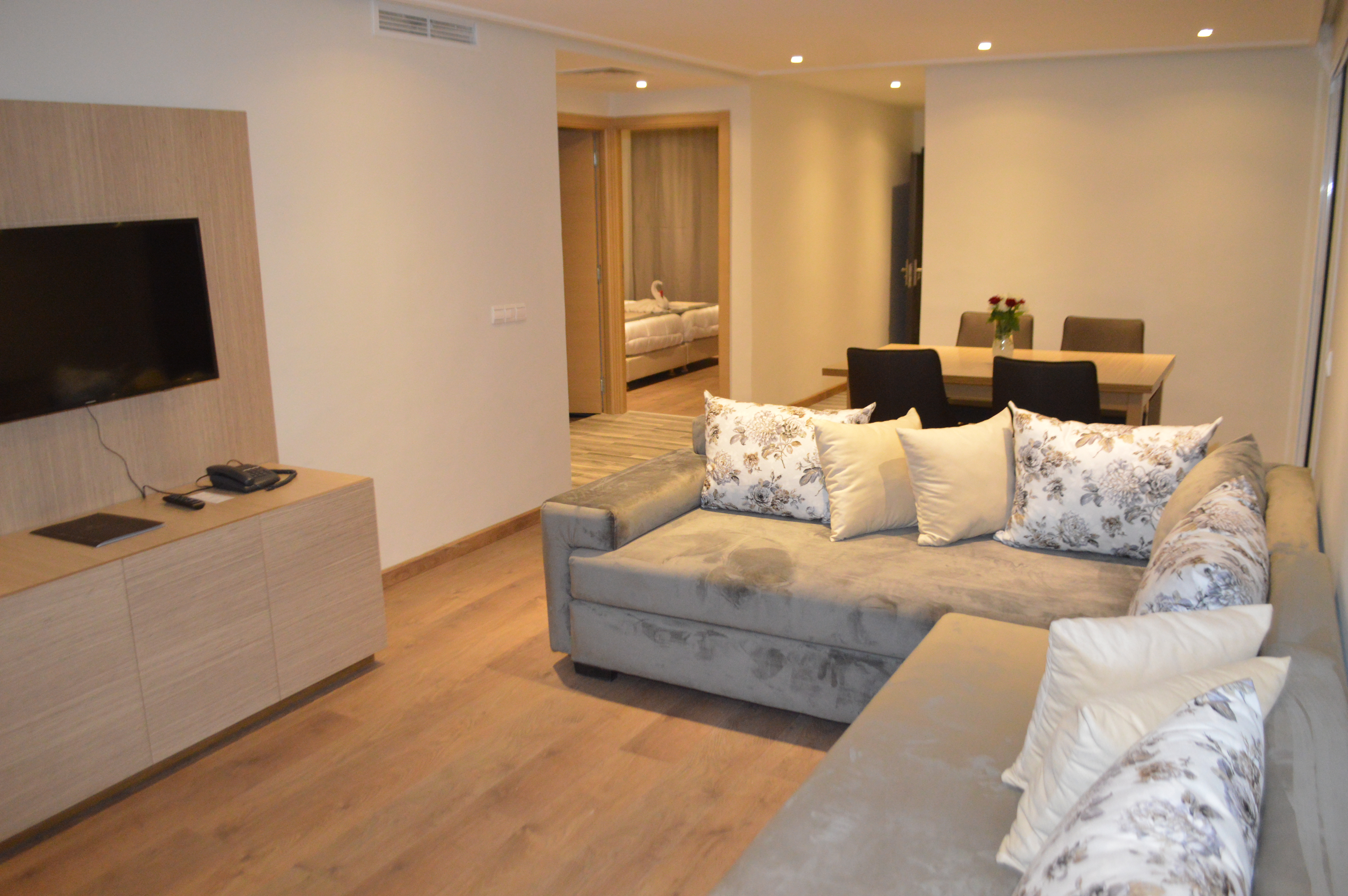 Anezi Tower Hotel & Apartments