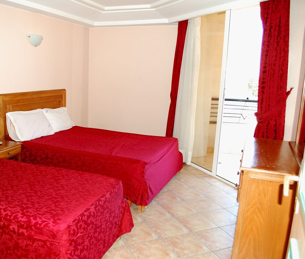 Appart Hotel Azour