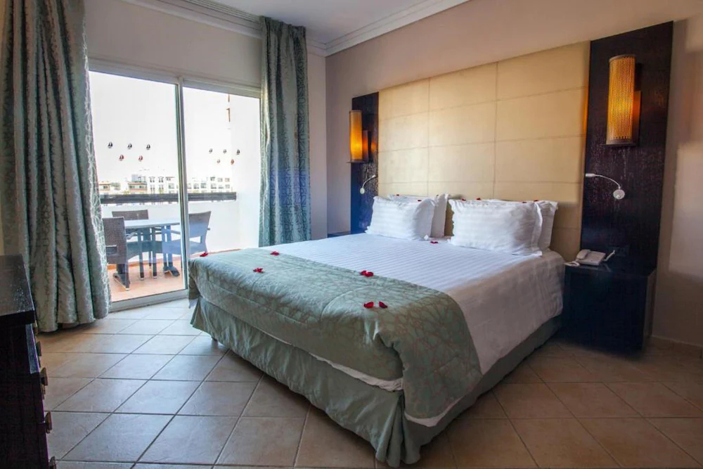 Bianca Beach Family & Resort