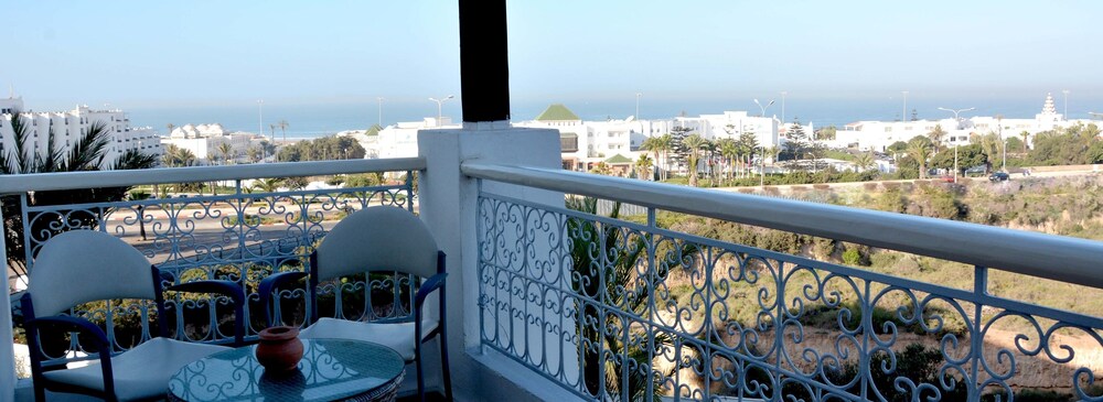 Borjs Hotel Suites & SPA