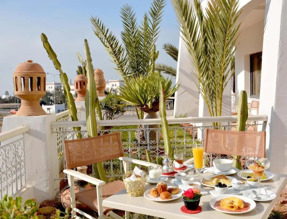 Borjs Hotel Suites & SPA