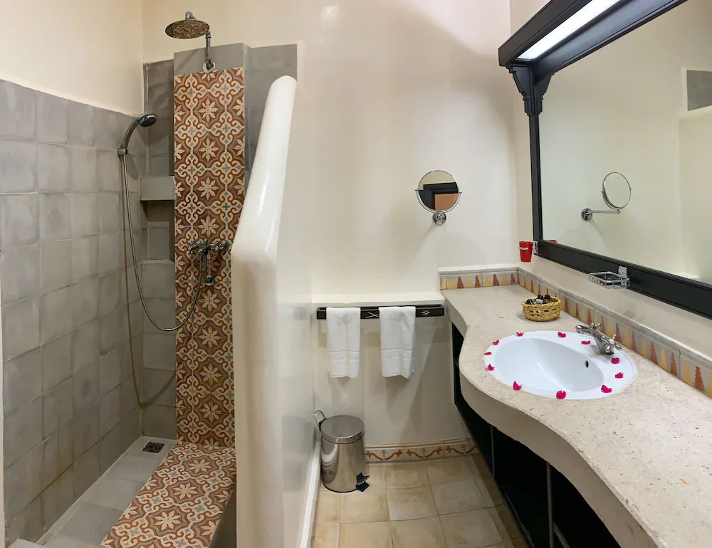 Borjs Hotel Suites & SPA