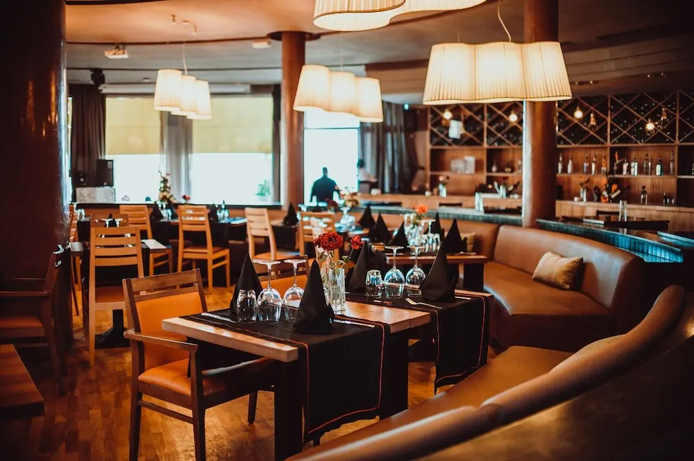 Casa Mia Family Suites