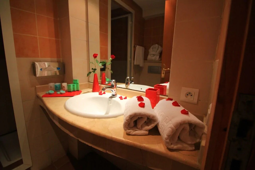 Casa Mia Family Suites