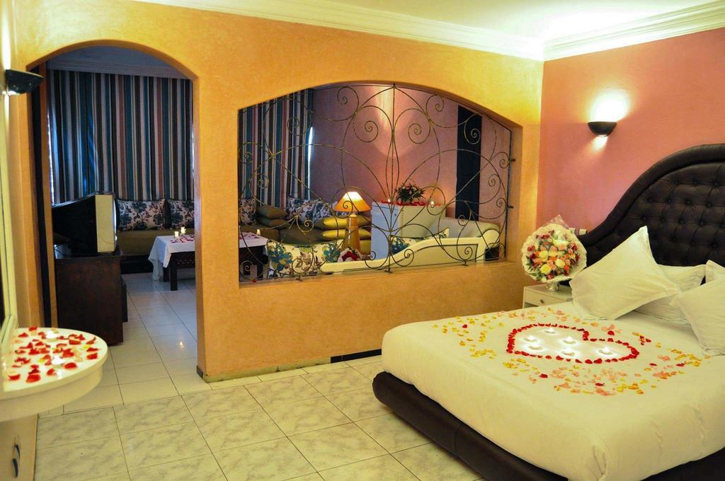 Mabrouk Hotel & Suites