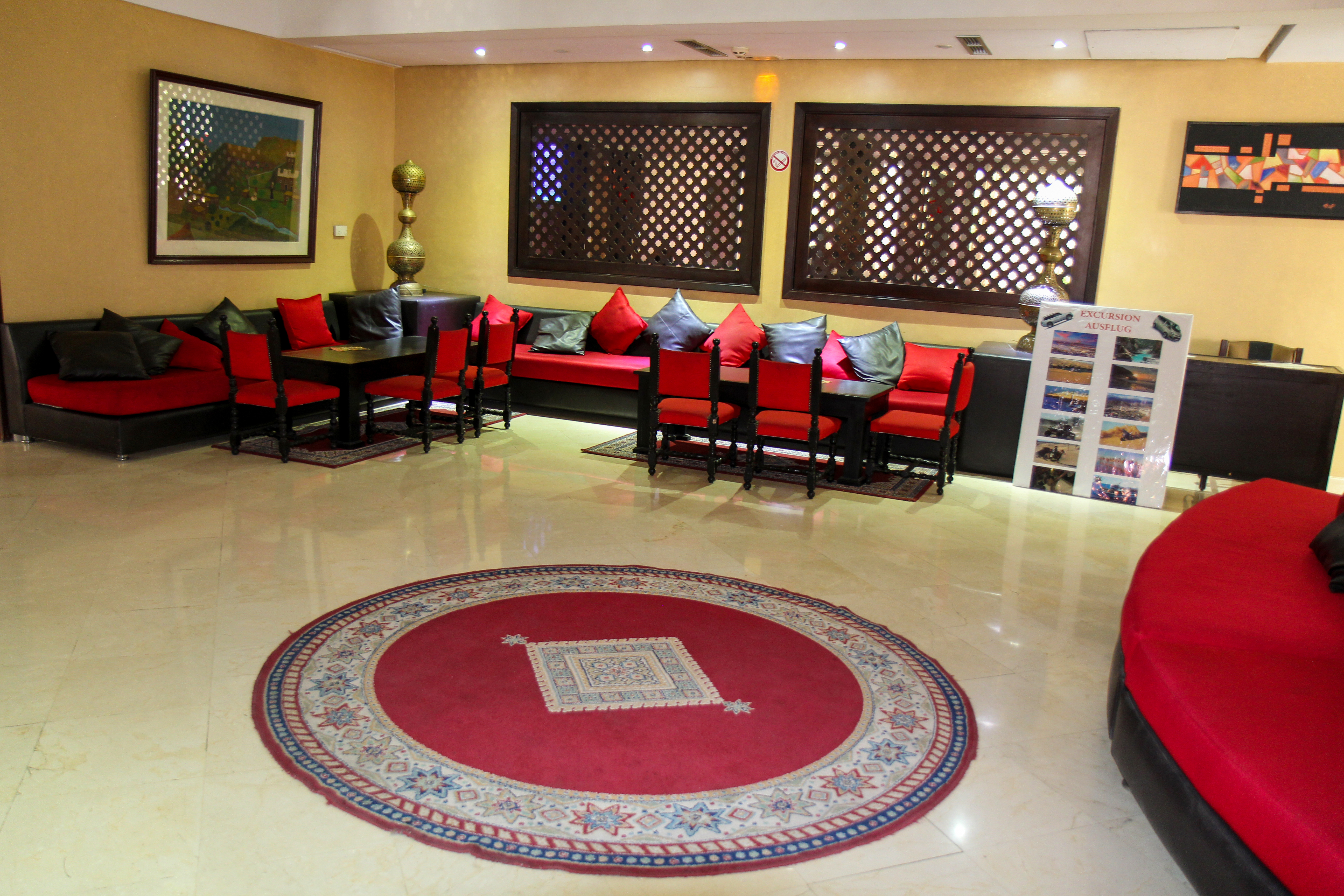 New Farah Hotel