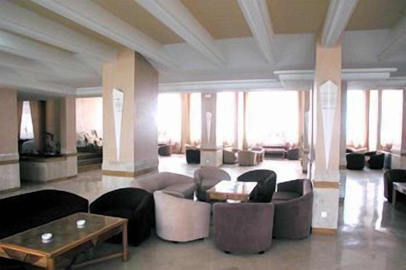 Residence Intouriste Hotel