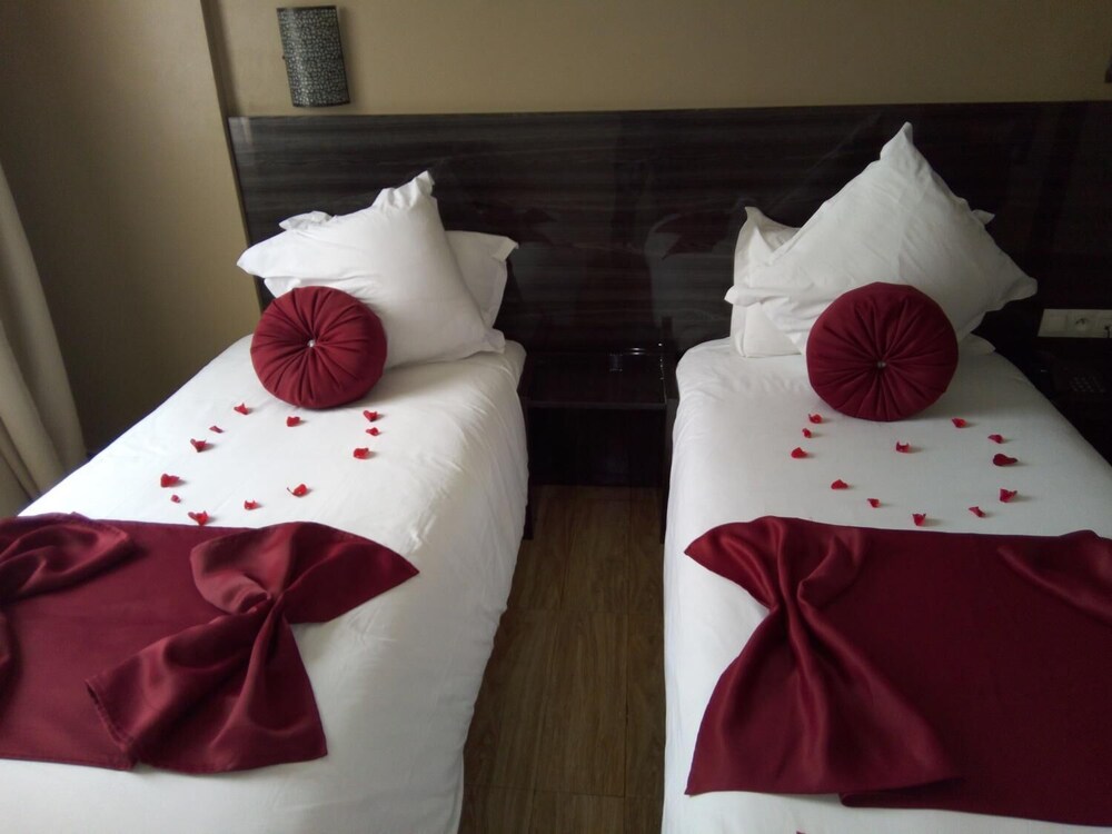 Hotel Safar Budget