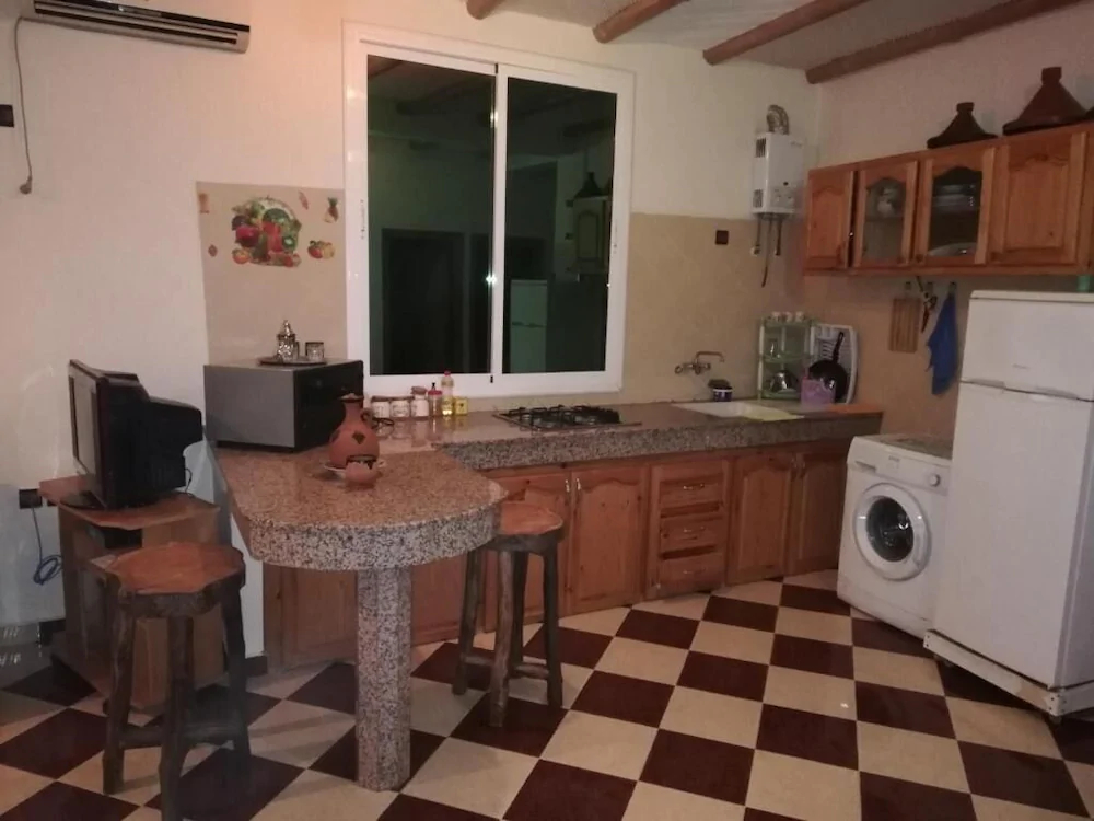 AB House