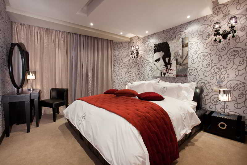 Art Palace Suites & Spa