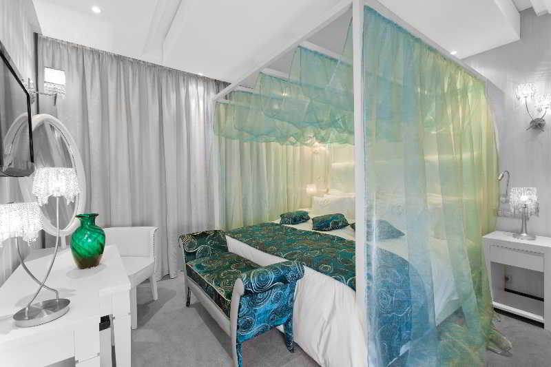 Art Palace Suites & Spa