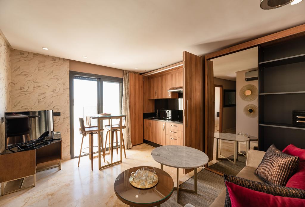 Avenue Suites
