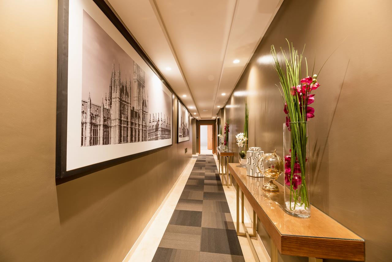 Avenue Suites