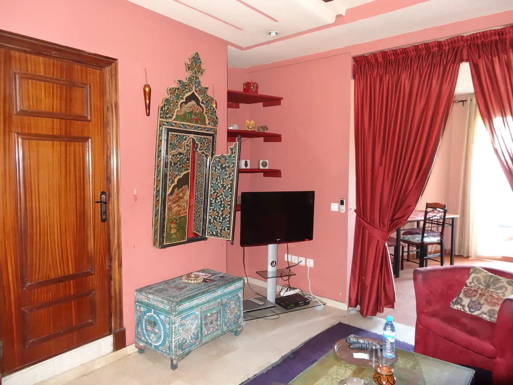 Leyna Vacancy Homes