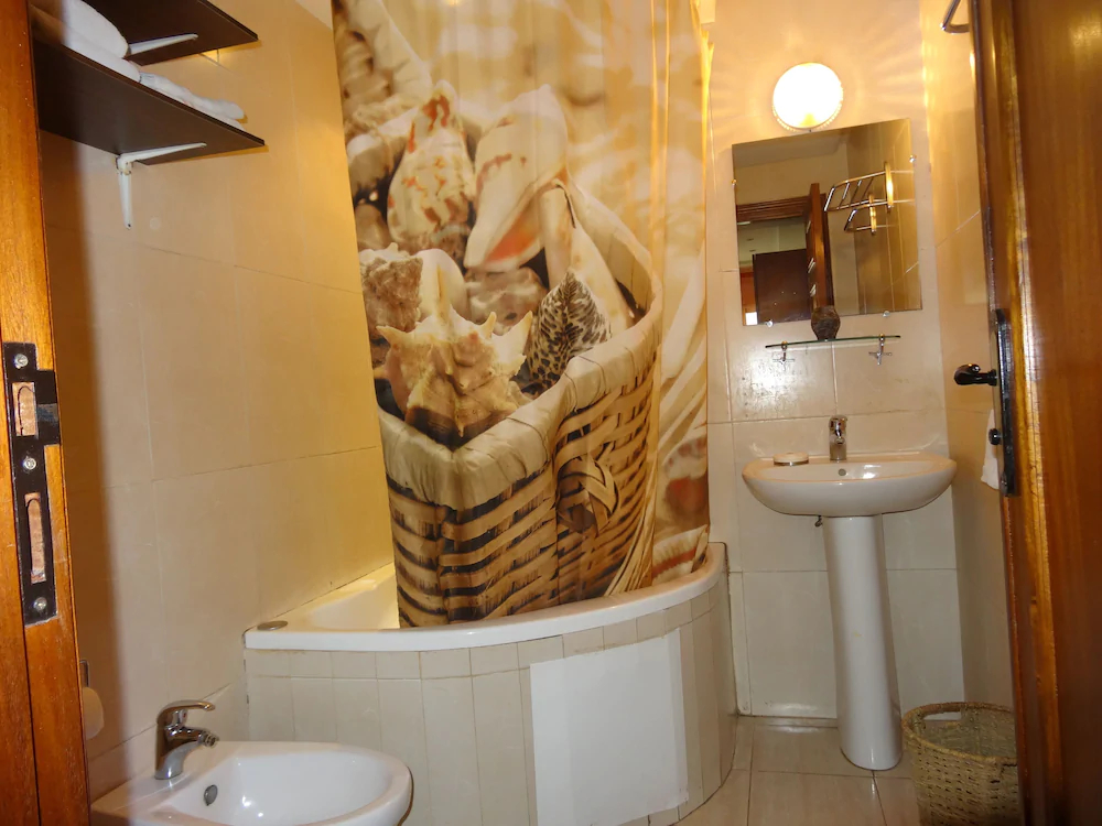 Leyna Vacancy Homes