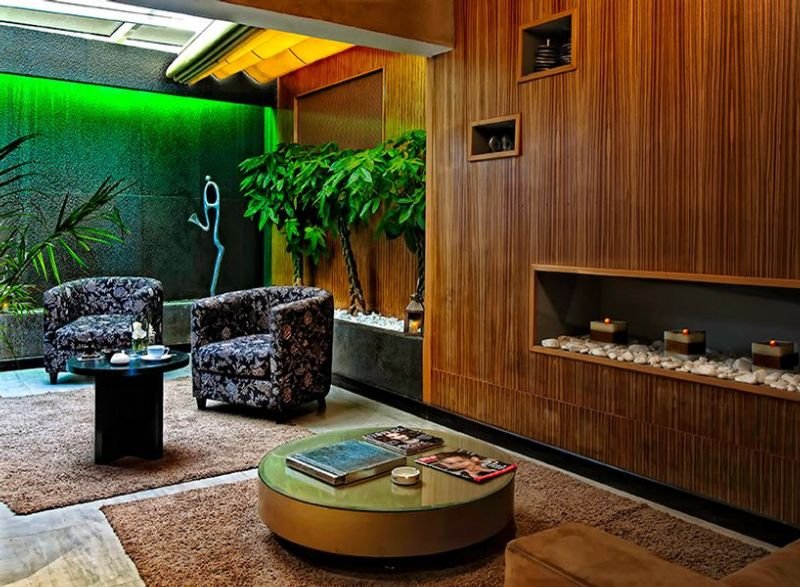 Park Suites