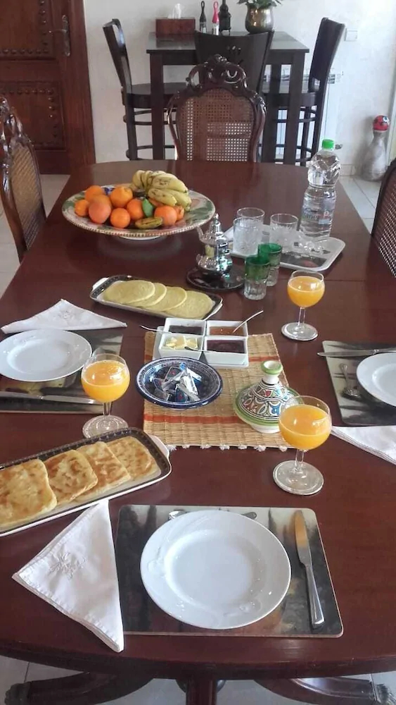 Riad Tanjil