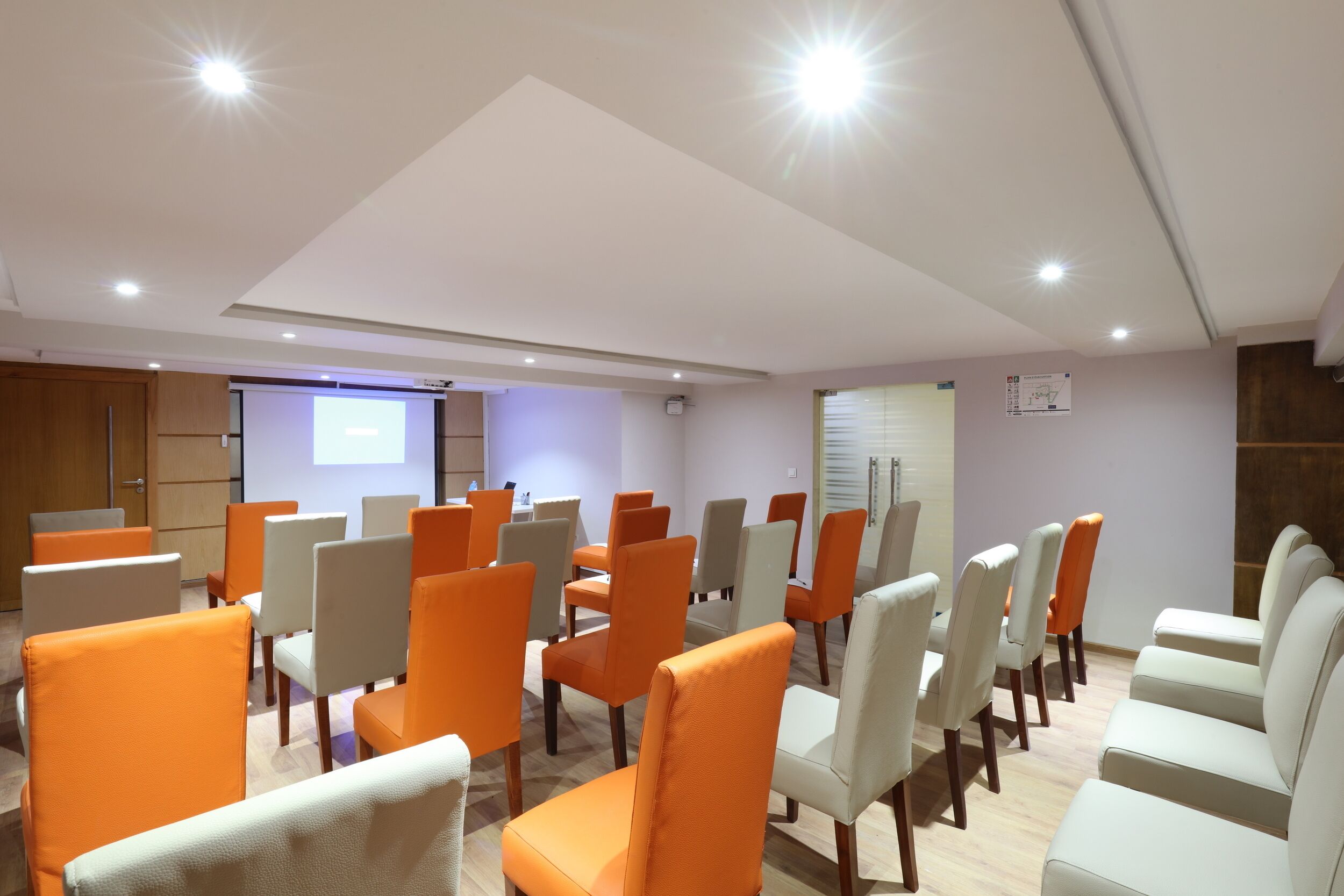 Silver Suites Hotel& Spa