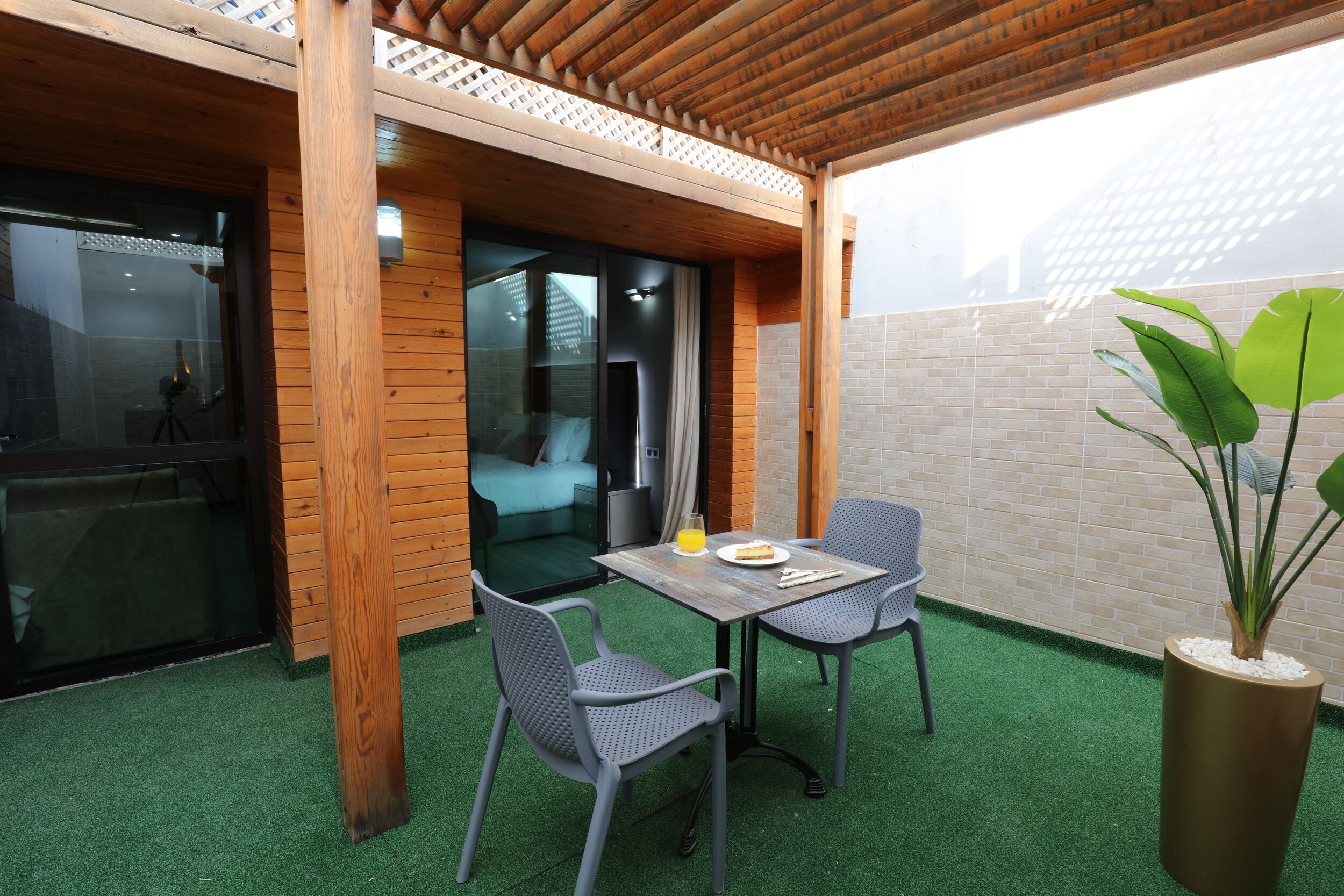 Silver Suites Hotel& Spa
