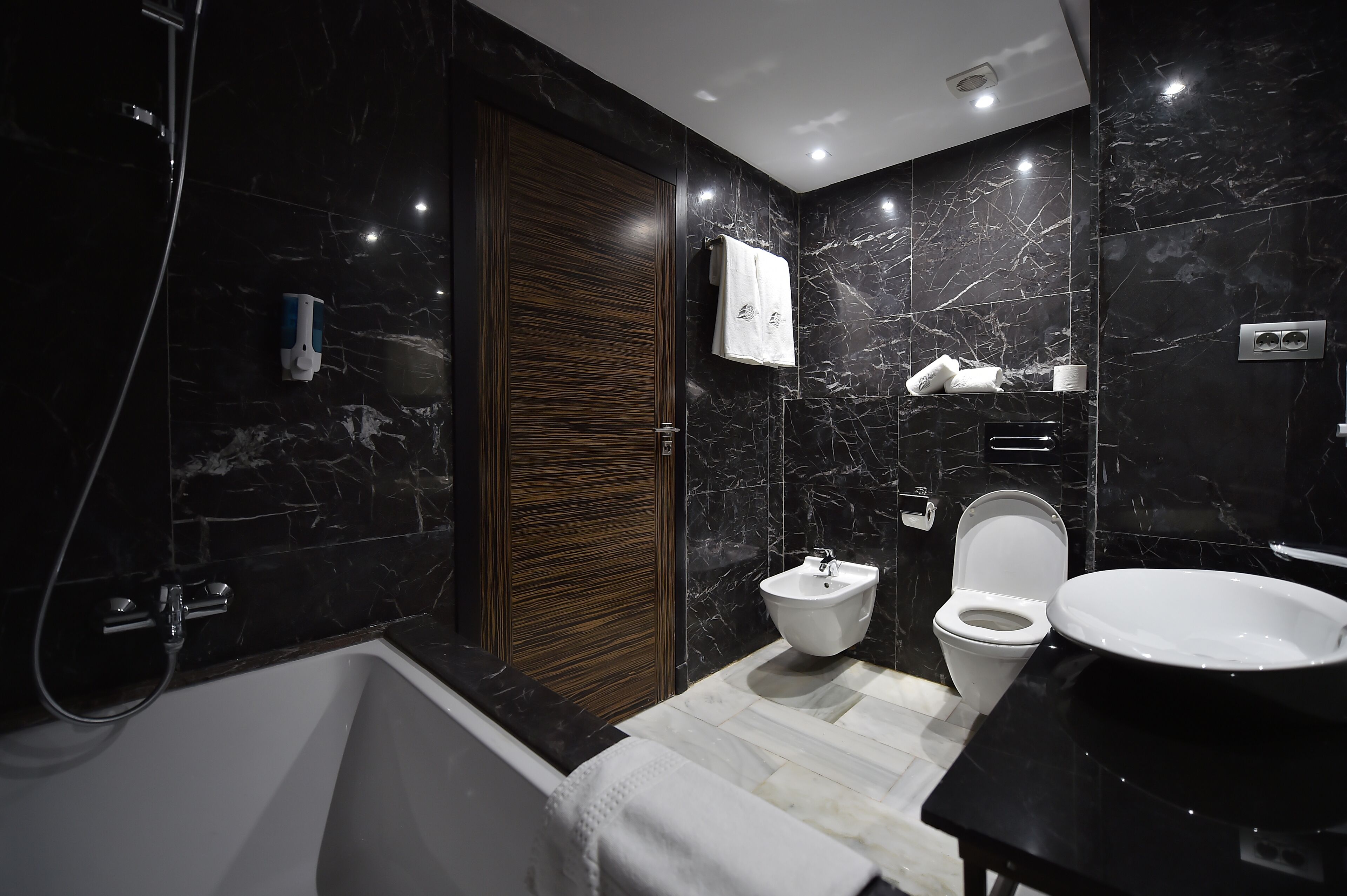 Suites Hotel Le Yacht