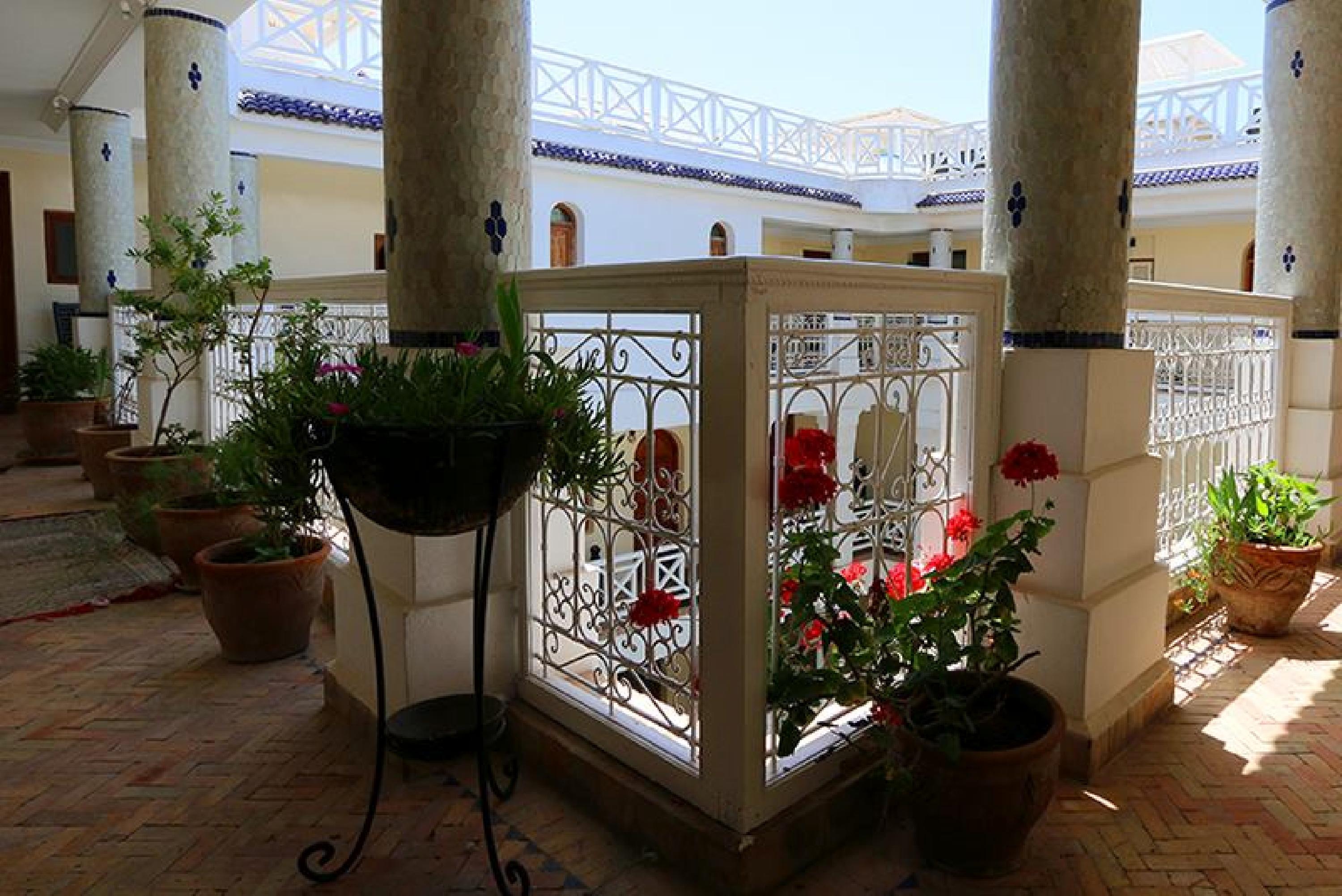Dar L'Oussia