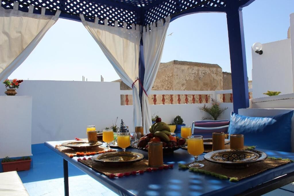 Dar Oubil