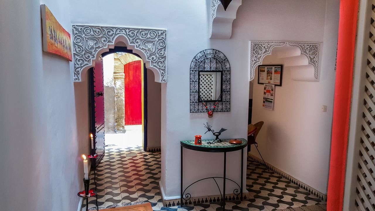 Dar Oubil