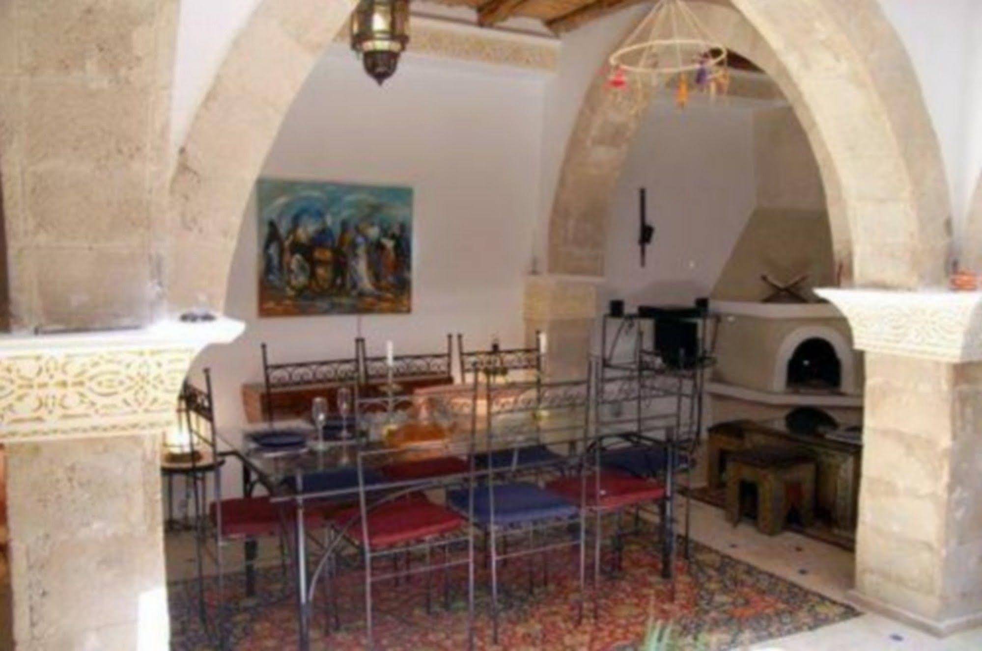 Dar Rahaothello