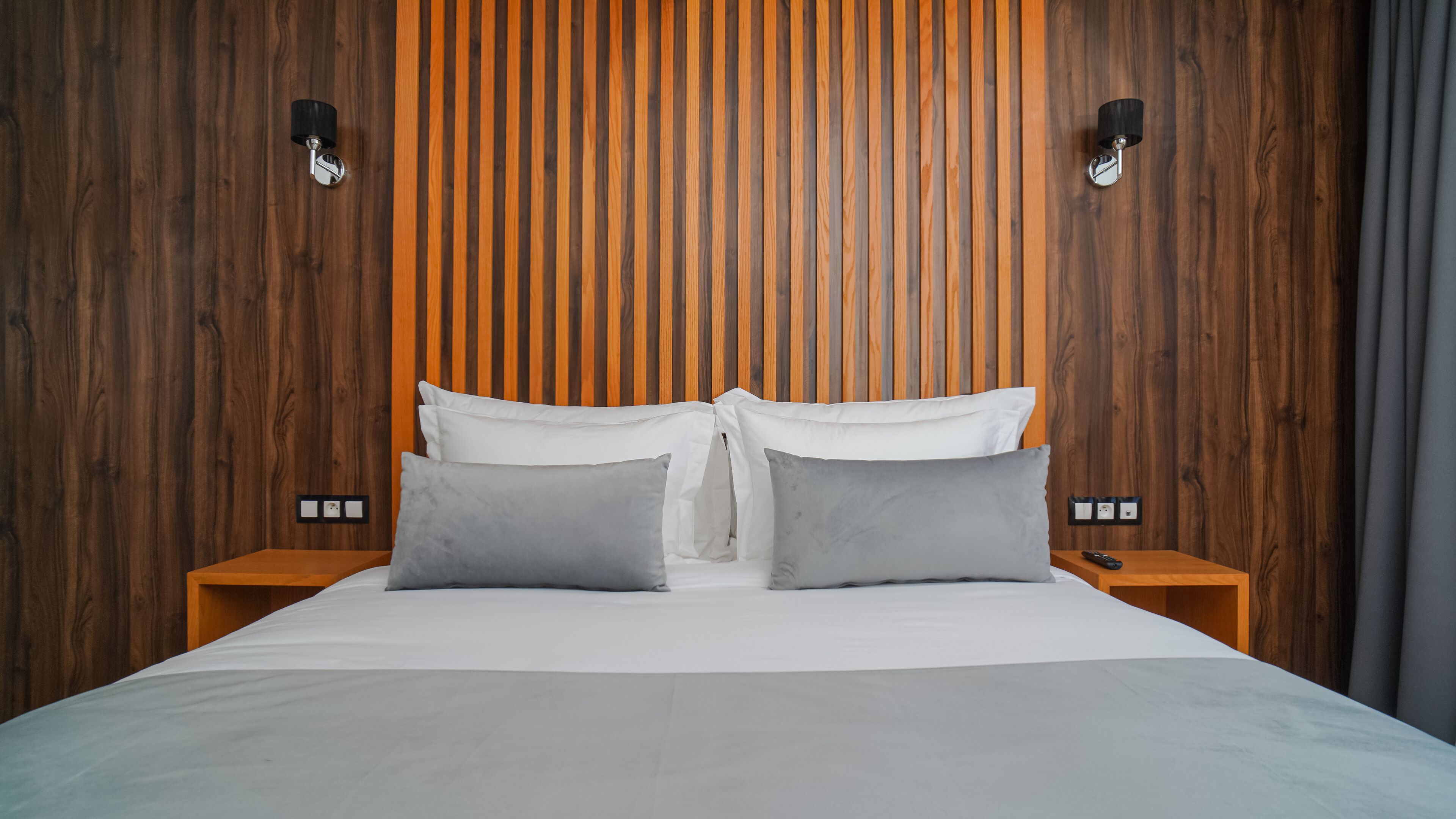 Razane Hotel