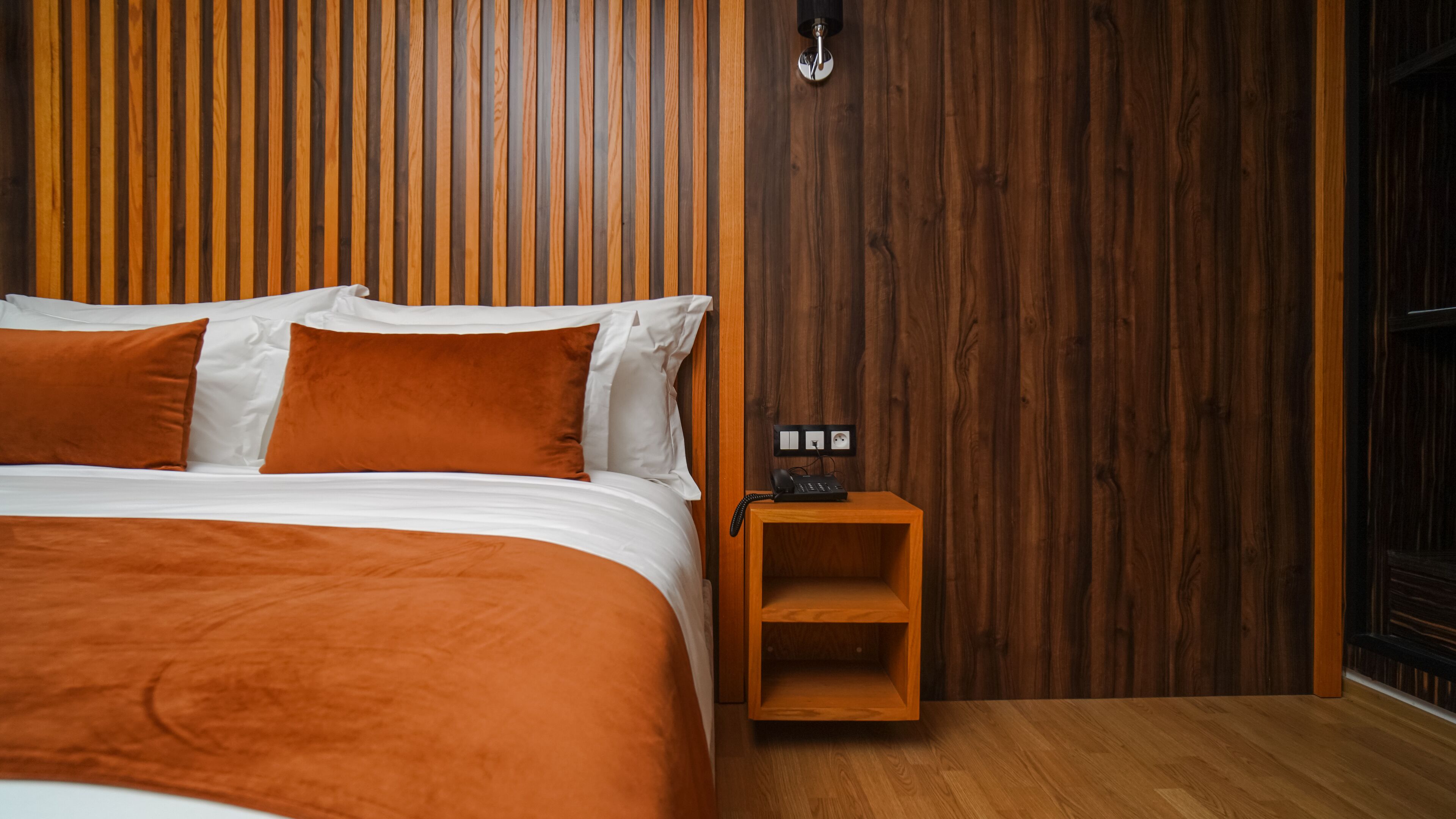 Razane Hotel