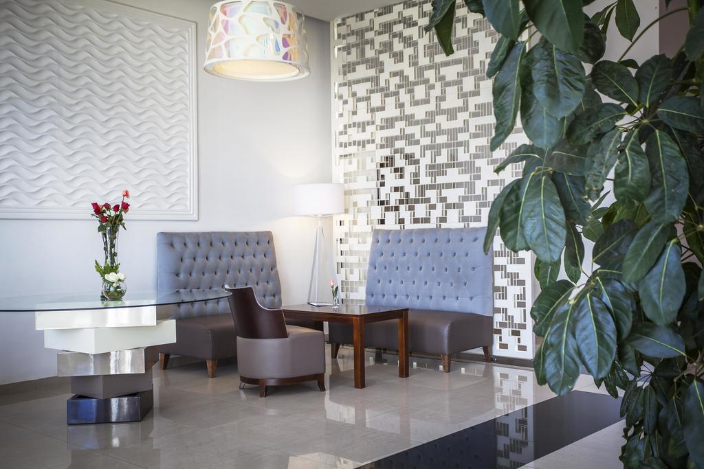 Relax Hotel Kenitra