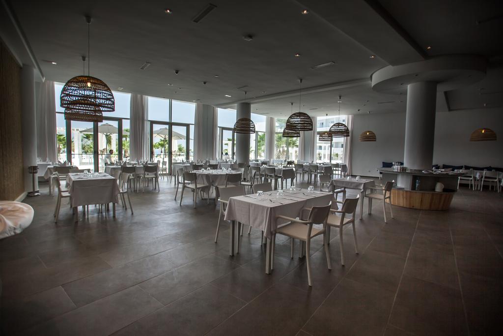 Lixus Beach Resort