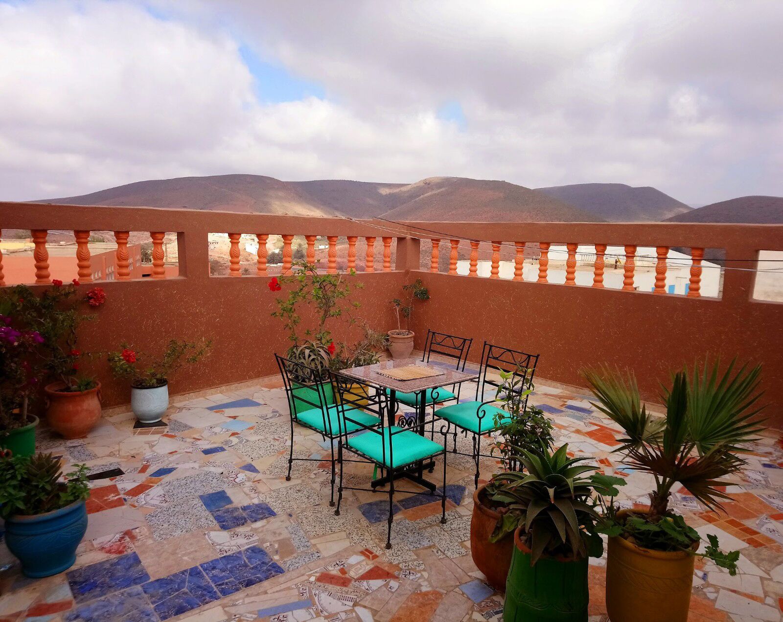 Tayafut Apartments & Terrace