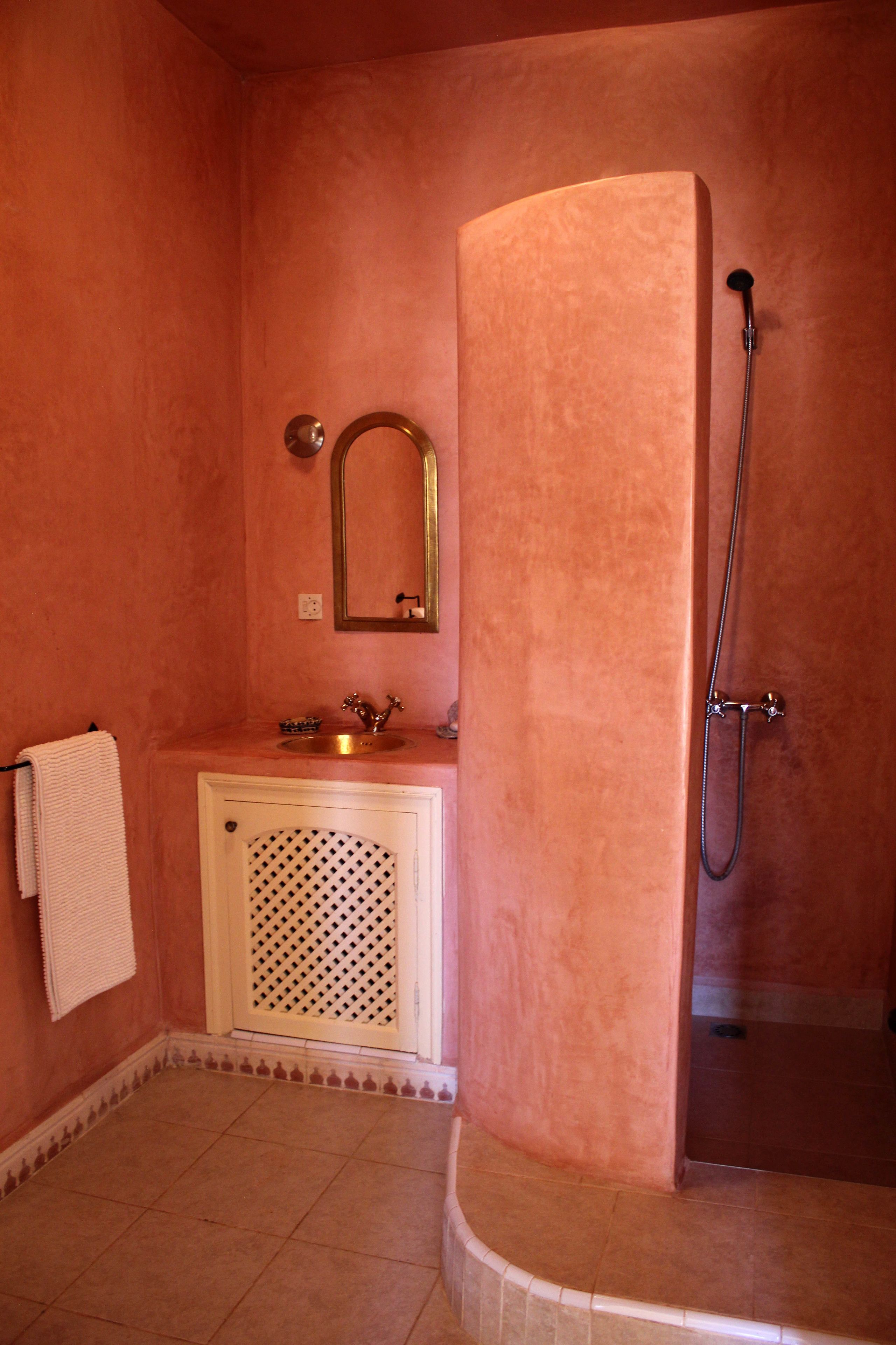 Tifawin Home & Garden