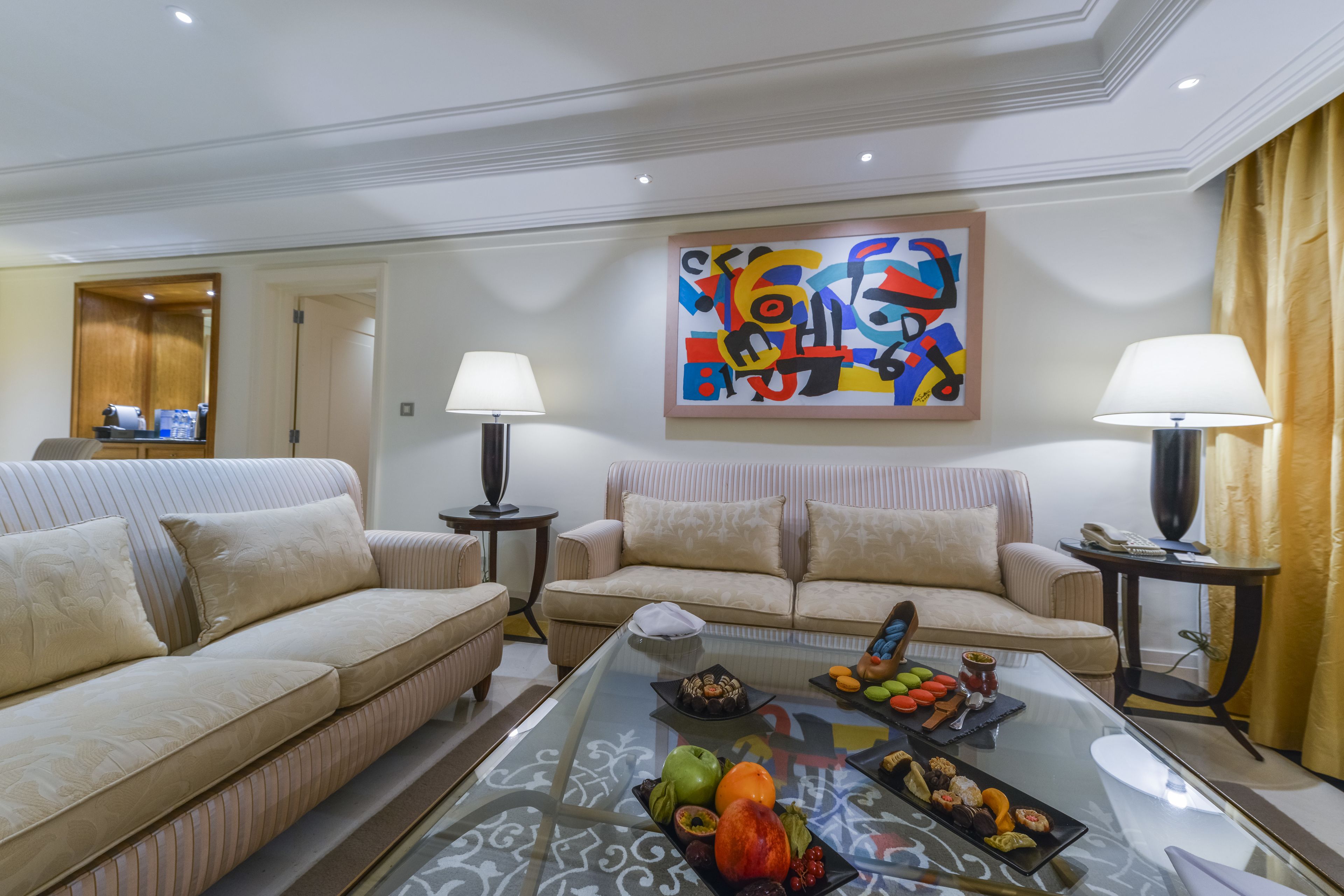 Amphitrite Palace Beach Hotel & Convention Centre