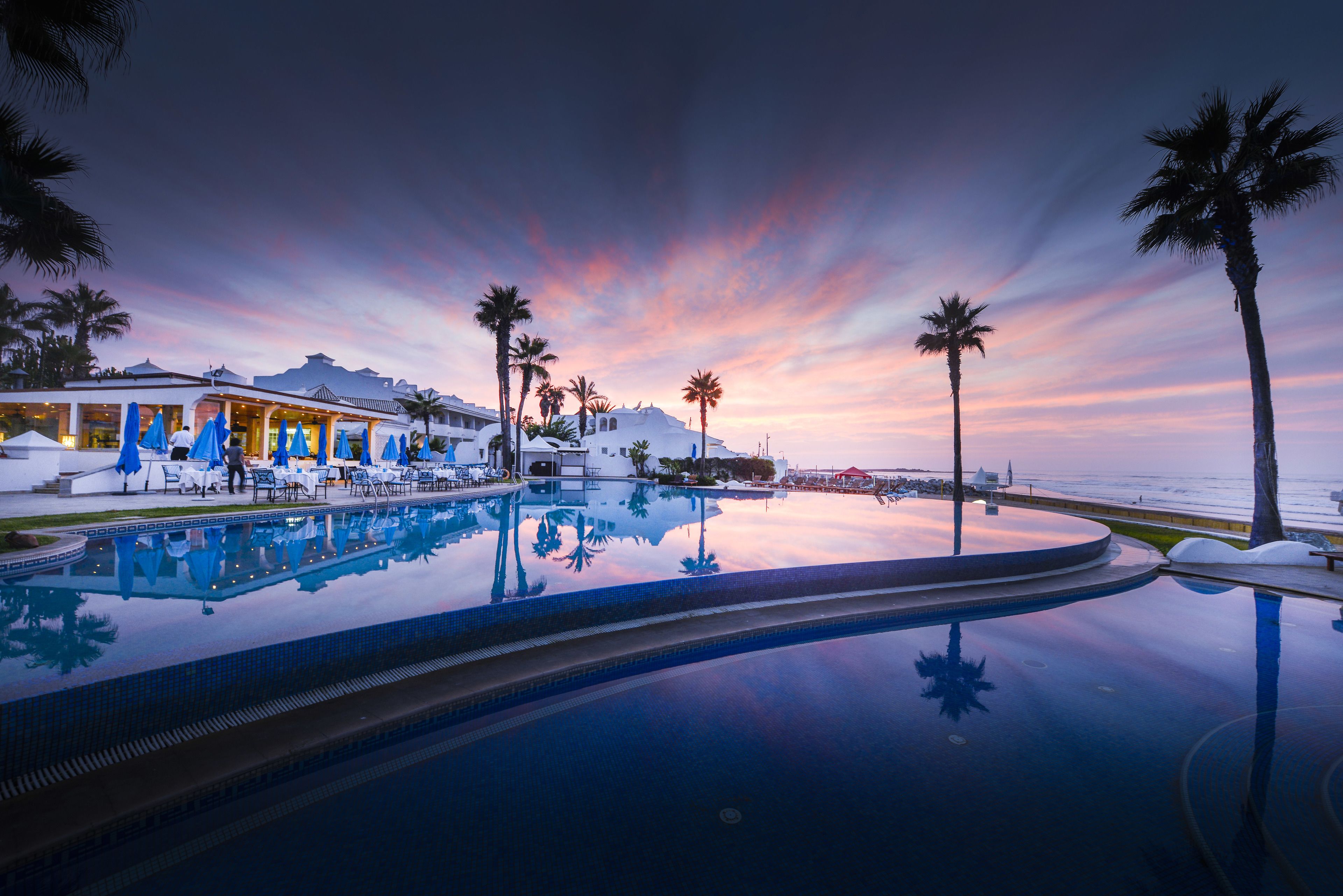 Amphitrite Palace Beach Hotel & Convention Centre