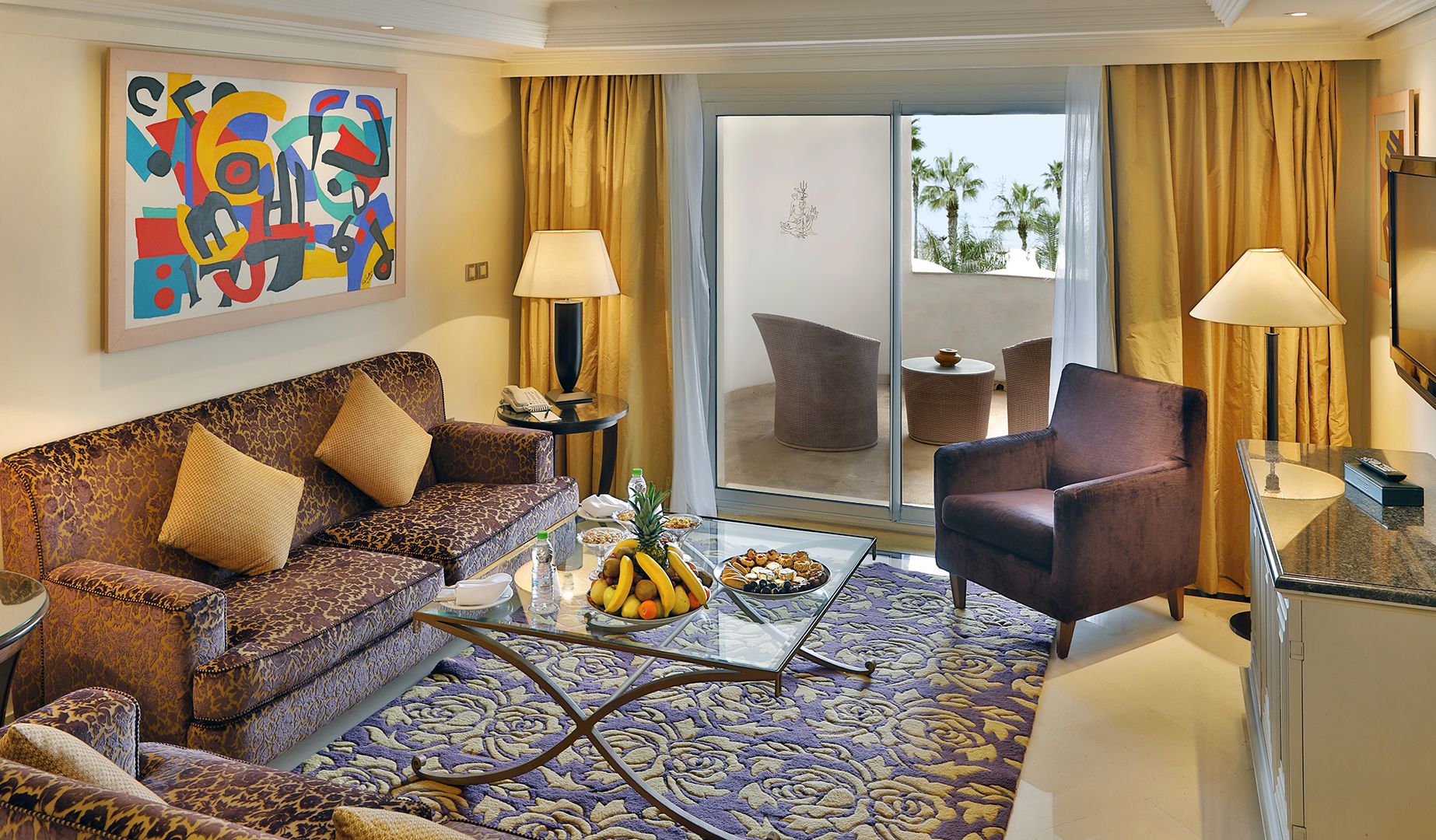 Amphitrite Palace Beach Hotel & Convention Centre