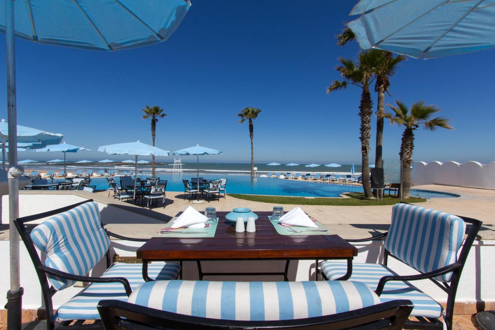Amphitrite Palace Beach Hotel & Convention Centre